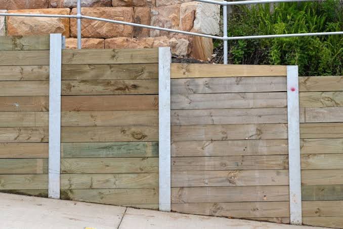 Timber Retaining Walls in Greater Sydney